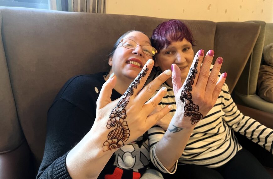 Henna Designs – 17 April 2024