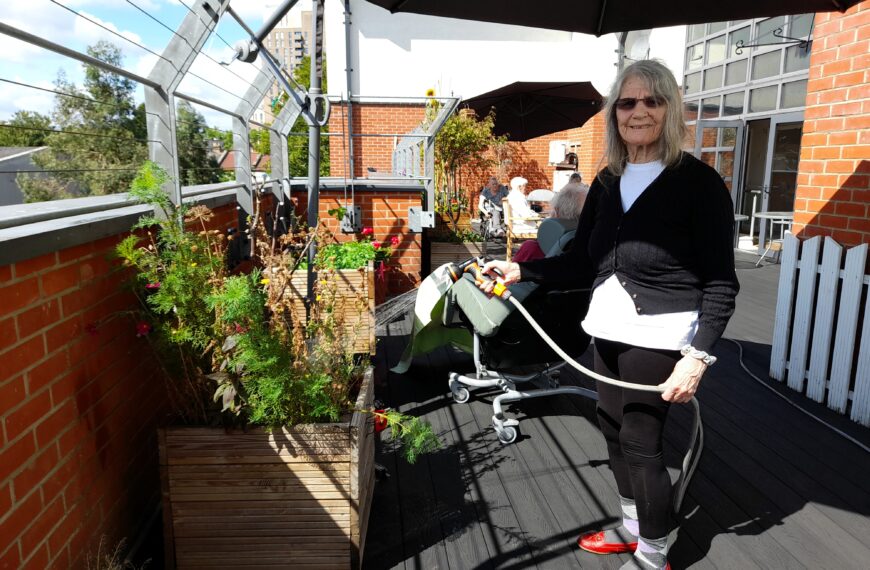 Green Thumbs at Work on the Balcony! – 05 August 2025